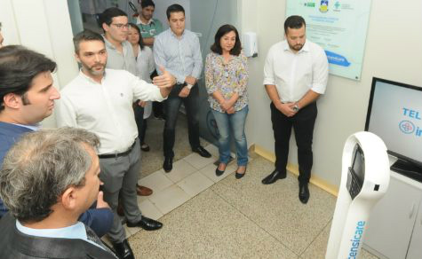 Prefeita disse que a utilização de um robô no Hospital da Vida representa mais um avanço na medicina em Dourados – Ademir Almeida
