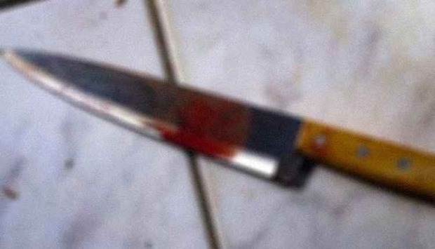 Homem fica em estado grave após levar facada em jantar com desconhecidos Homem fica em estado grave após levar facada em jantar com desconhecidos