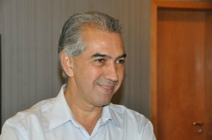 Reinaldo Azambuja participou da coletiva em que o PSB anunciou apoio a sua candidatura ao segundo turno. (Foto: Marcelo Calazans)