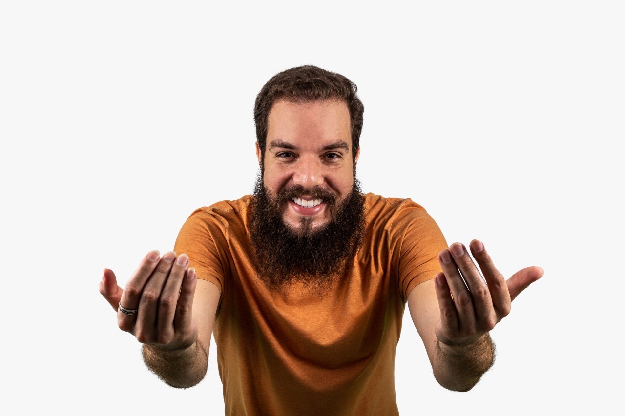Chicão Castro faz live beneficente nesta quarta-feira (29) Divulgação
