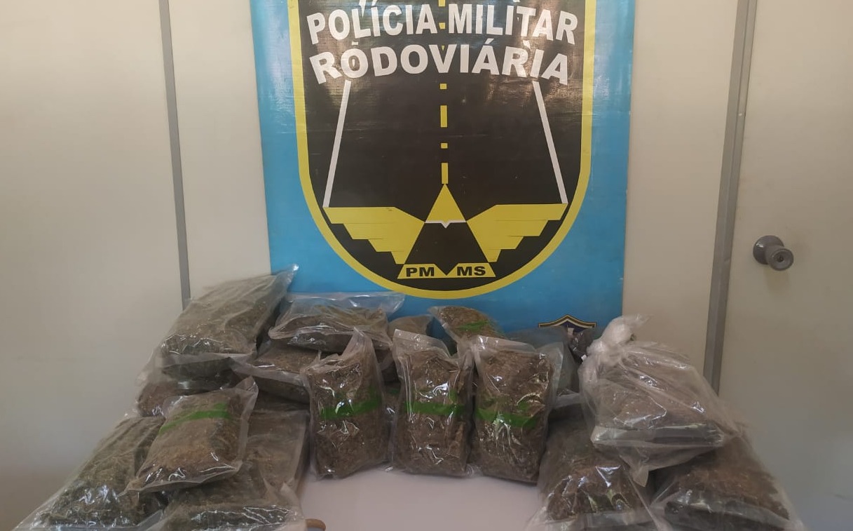 Dupla é presa em ônibus trazendo skank para Campo Grande PMR/Divulgação