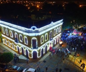 Fim de semana de sertanejo e rock na Morada dos Baís