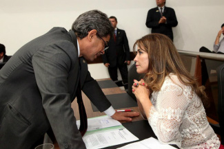 Foto: Victor Chileno ALMS
Deputados conversam sobre a importância de uma campanha para aleitamento materno