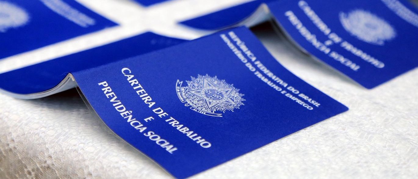 Ministério do Trabalho emite mais de 71 mil carteiras de trabalho em MS no ano de 2017