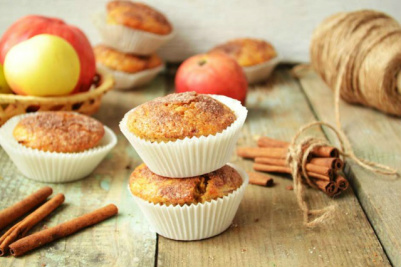 Muffin integral de maçã é opção bacana para lanche Muffin integral de maçã é opção bacana para lanche
