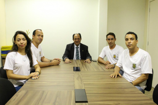 Comissão recebida por Zé Teixeira representa 435 aprovados em concurso
Foto: Victor Chileno AL/MS