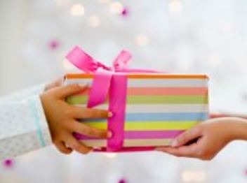 Troca de Presente? Procon orienta consumidor a procurar loja em até sete dias Troca de Presente? Procon orienta consumidor a procurar loja em até sete dias