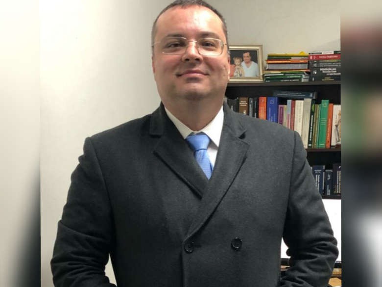Novo juiz substituto é empossado no TRE-MS Divulgação