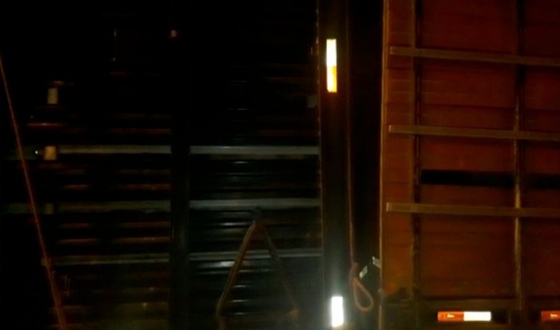 PRF apreende semi-reboque clonado em Três Lagoas