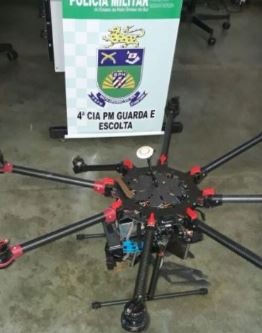 Drone abatido  no domingo, dia 14 de janeiro.