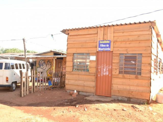 Escolinha em Cidade de Deus ensina respeito (Foto: Pedro Peralta)