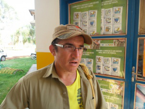 Agente de controle de endemias, Itamar Viana Leite disse que trabalho de equipe aumenta consideravelmente (Foto; Adriano Moretto)