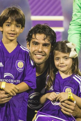 Kaká é convocado para o lugar de Philippe Coutinho na seleção brasileira Kaká foi convocado para o lugar de Philippe Coutinho na seleção brasileira Foto: Reprodução / Instagram