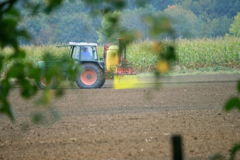 Em 2019, 94,5% dos defensivos agrícolas registrados foram produtos genéricos Blog Aegro