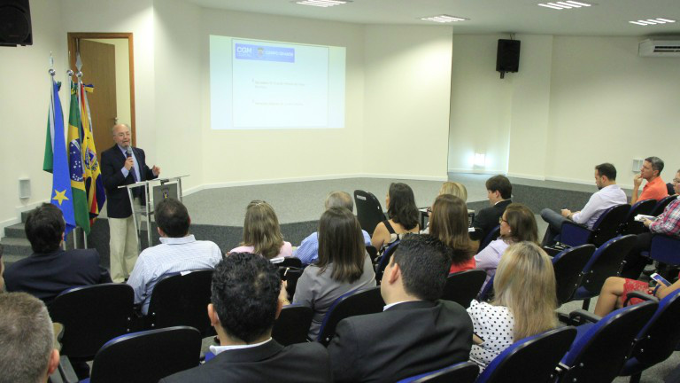 Controladoria explica aos secretários diretrizes para combater corrupção