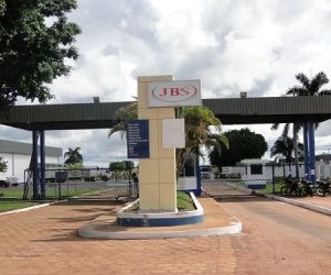 JBS abre 82 vagas para operador de produção no interior