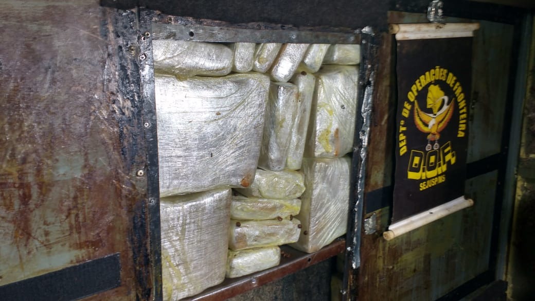 DOF apreende mais de meia tonelada de maconha em caminhão DOF/Divulgação