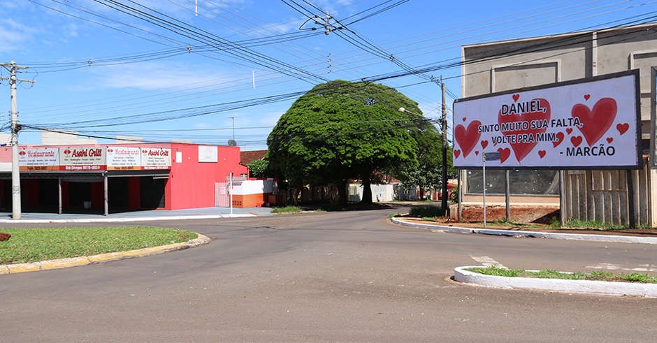 Marcão pede que Daniel volte em outdoor na Capital Luciano Muta/Diário Digital