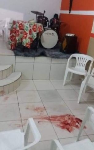 Pastora é morta por ex-marido dentro de igreja durante culto Rede social/WhatsApp