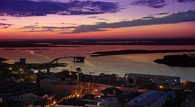 Encontro em Corumbá conclui rodada de seminários do Ministério do Turismo Evento é a oportunidade para que representantes do órgão apresentem ações voltadas ao desenvolvimento do turismo nas cidades que receberam apoio do Ministério para divulgação de seus festejos juninos.