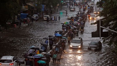 Chuvas na Ásia matam 1,2 mil e afetam mais de 25 milhões de pessoas © REUTERS/Shailesh Andrade