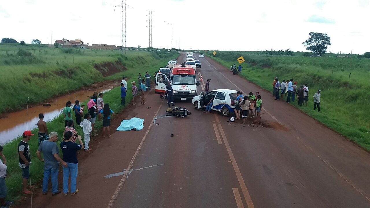 Acidente ocorreu no anel viário de Dourados. Foto: Cido Costa
