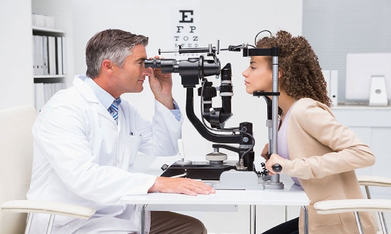 Visita ao oftalmologista pode prevenir câncer nos olhos Hoje.com/Divulgação