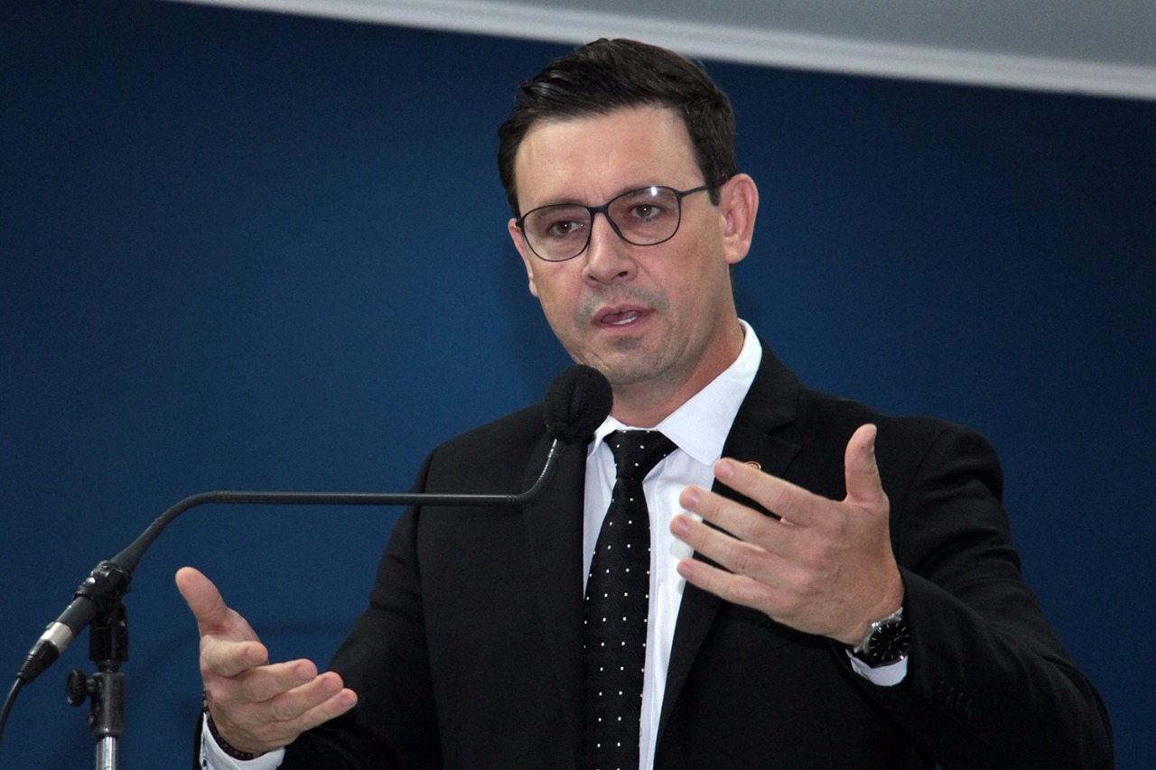 Vereador faz alerta: “Hotel CG será 6x mais caro que moradia popular” Foto: Izaías Medeiros/Assessoria Câmara Municipal