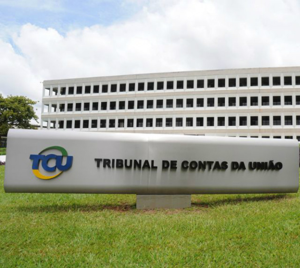TCU avalia veto a empresas investigadas na Lava Jato TCU avalia veto a empresas investigadas na Lava Jato