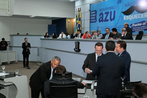 Vereadores votam oito projetos de lei e um veto na sessão ordinária desta quinta-feira