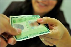 Serviço de emissão de RG não tem mais data disponível este ano para douradenses