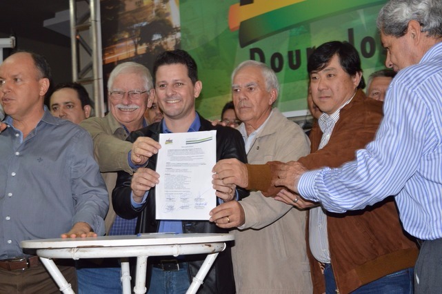 Renato Câmara será eleito hoje presidente do diretório do PMDB Renato Câmara tomou posse da comissão provisória no ano passado - Foto: Arquivo/Adriano Moretto