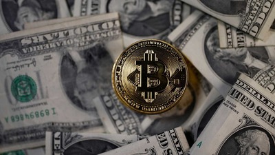 Bitcoin pode perder 90% de seu valor em breve, alerta analista © Dado Ruvic / Reuters