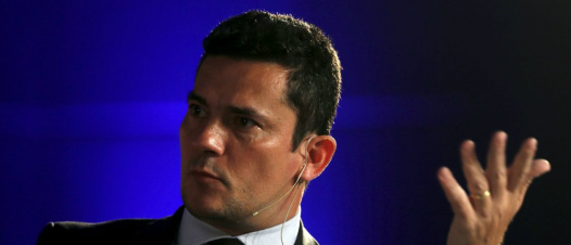 Moro quer que PF termine análise de material ligado a Lula neste mês Reuters