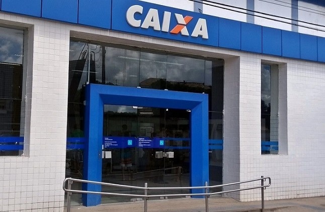 Caixa abre oito agências para saque do auxílio emergencial na capital Agências funcionarão em horário especial de 8h às 13h.