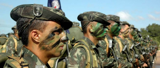 Criado grupo para estudar aposentadorias e pensões de militares © Estadao Conteudo