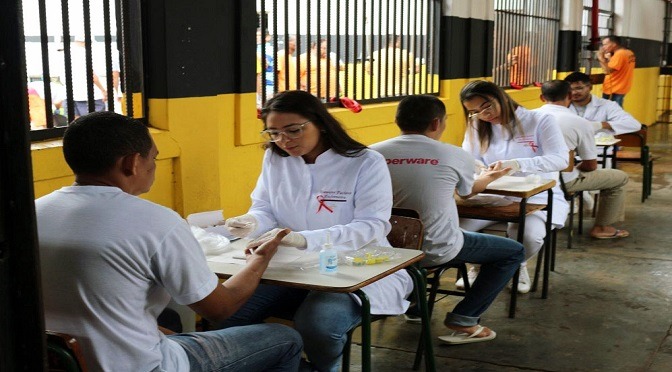 Em atenção à luta contra a Aids, ações são desenvolvidas nos presídios de MS Em atenção à luta contra a Aids, ações são desenvolvidas nos presídios de MS