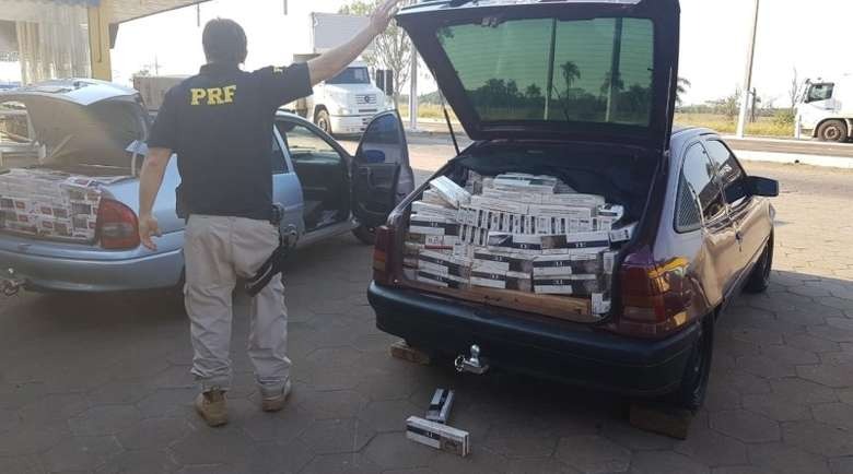 PRF apreende 25 mil maços de cigarros em Kadett e Classic Divulgação