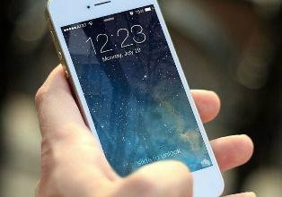 Mais de 250 aplicativos para iOS recolhem dados pessoais dos usuários