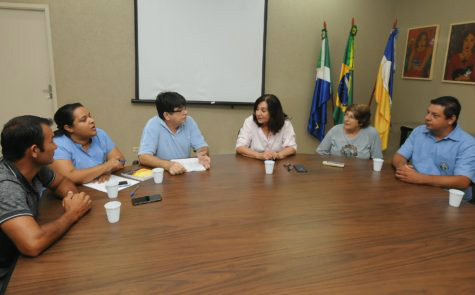 Prefeita Délia Razuk recebe diretores do Ceia e discute a possibilidade de parcerias com a entidade – Ademir Almeida