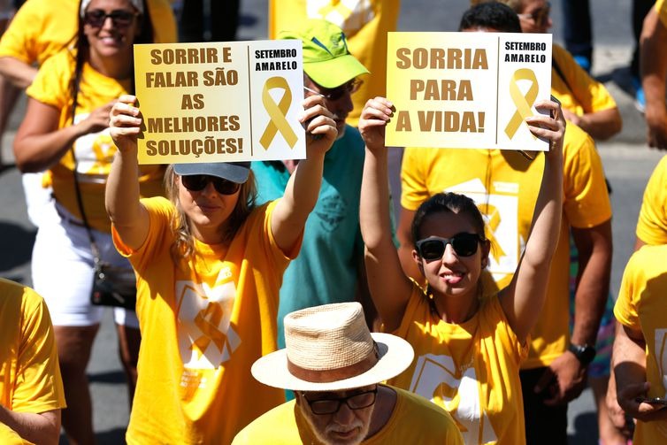 Setembro amarelo terá foco em prevenção do suicídio entre os jovens Presente em quase todo o mundo, campanha busca chamar a atenção para casos de suicídio - Arquivo/Agência Brasil
