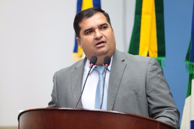 Madson acredita que R$ 5 milhões do governo do estado garantem tranquilidade a Dourados Os recursos enviados pelo governador aliviarão o município, acredita Madson / Foto: Eder Gonçalves