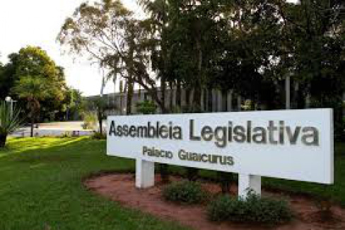 Deputados cobram maior debate para aprovação de PEC que limita gastos Deputados cobram maior debate para aprovação de PEC que limita gastos