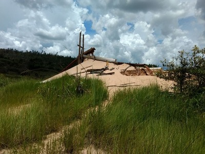 Mineradora que extraía areia de leito de córrego é multada em R$ 10 mil