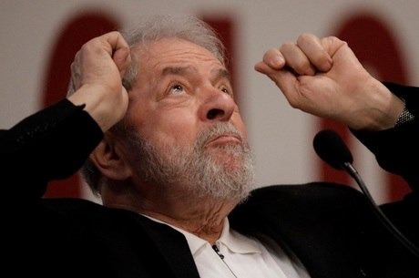Fachin nega mais um habeas corpus para libertar Lula Lula está preso desde abril do ano passado
Ueslei Marcelino/Reuters