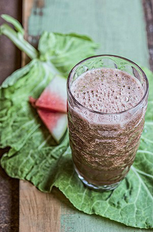 Melancia com gengibre é uma das opções de suco verde
Foto: Iara Venanzi/ Editora Globo