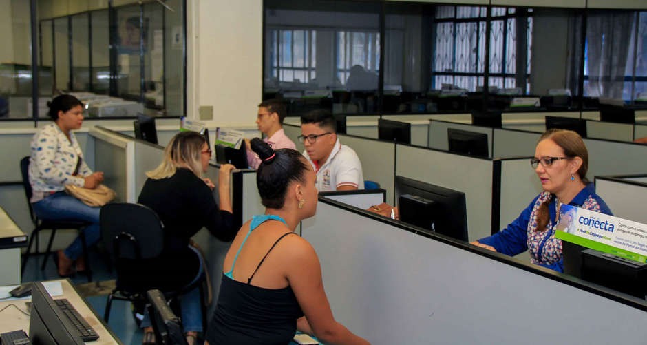 Feira de empregabilidade acontece hoje na capital Interessados devem levar documentos, currículo e carteira de trabalho. Divulgação