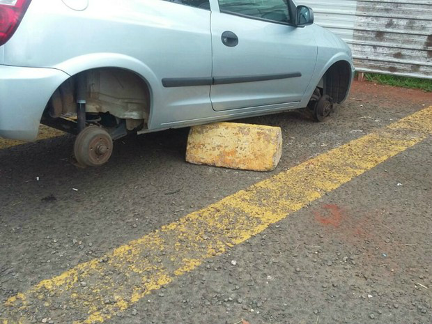 Ladrões agem em estacionamento próximo ao Aeroporto Laureane Shimidt