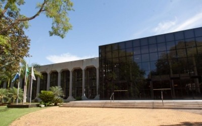 Servidores do Tribunal de Contas do Estado terão 5% de reajuste salarial, segundo a lei publicada nesta terça-feira (Foto: TCE-MS/Divulgação)