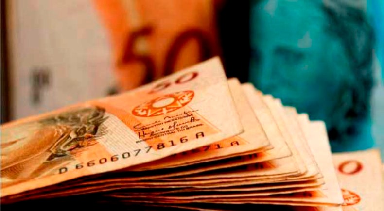 Municípios pressionam deputados por fatia maior de auxílio Pixabay